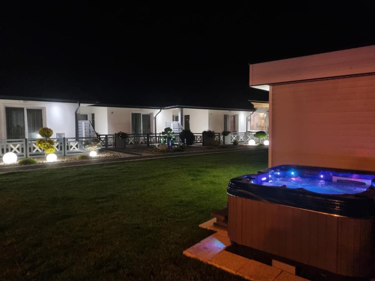 Apartamenty Dzemejra - Jumeirah Ujście-Darłowskie Exterior photo