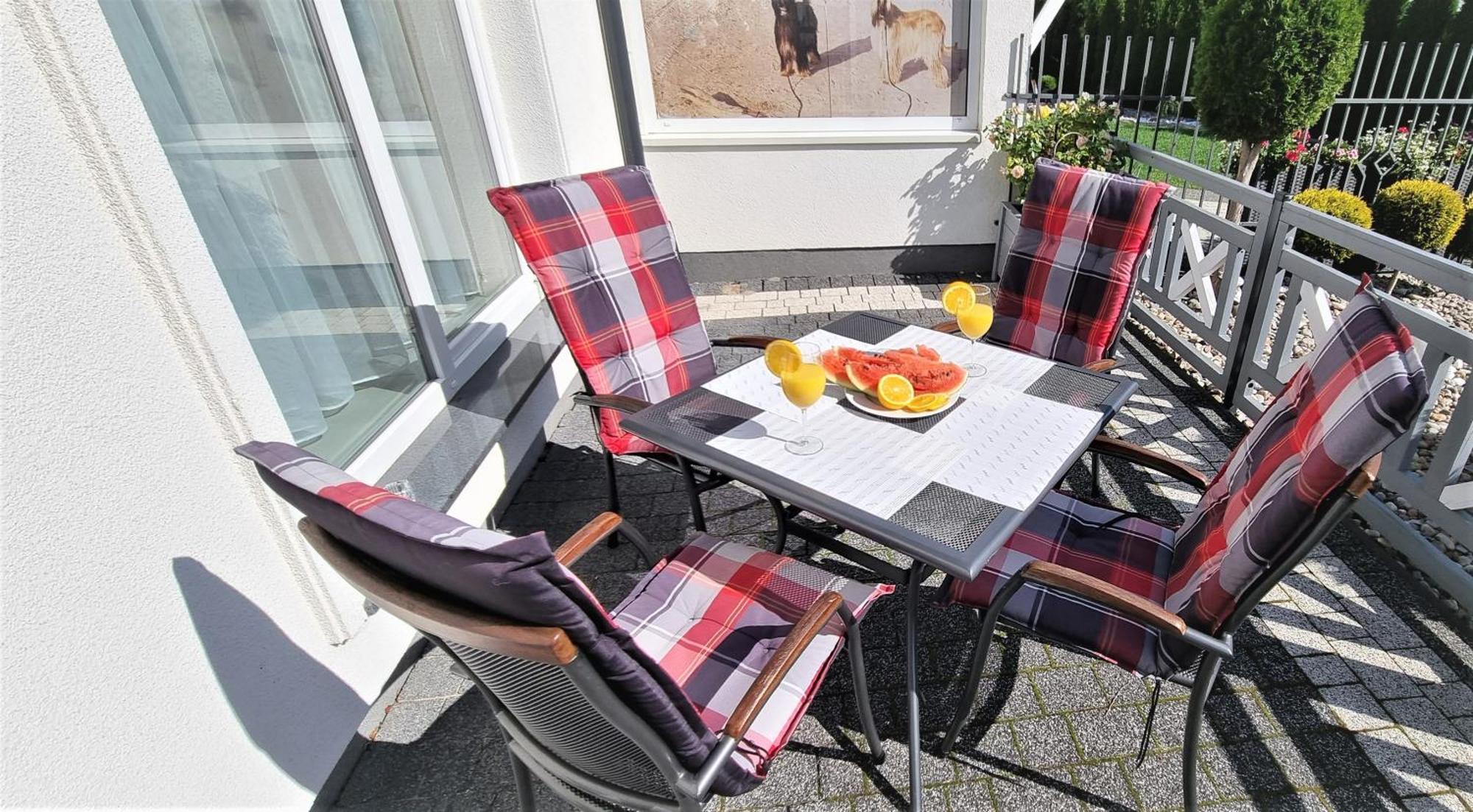 Apartamenty Dzemejra - Jumeirah Ujście-Darłowskie Exterior photo